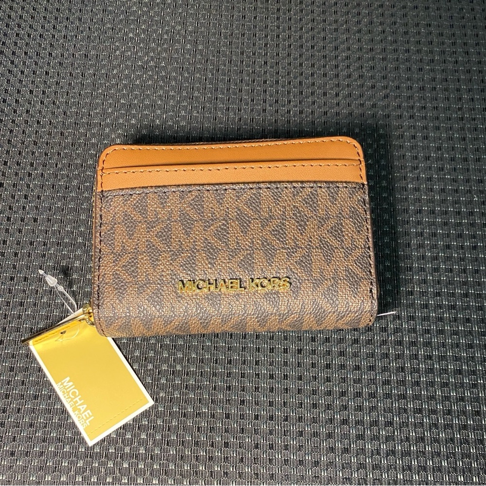 NWT Michael Michael Kors Medium Logo Zip-Around Card Case - Picture 4 of 4